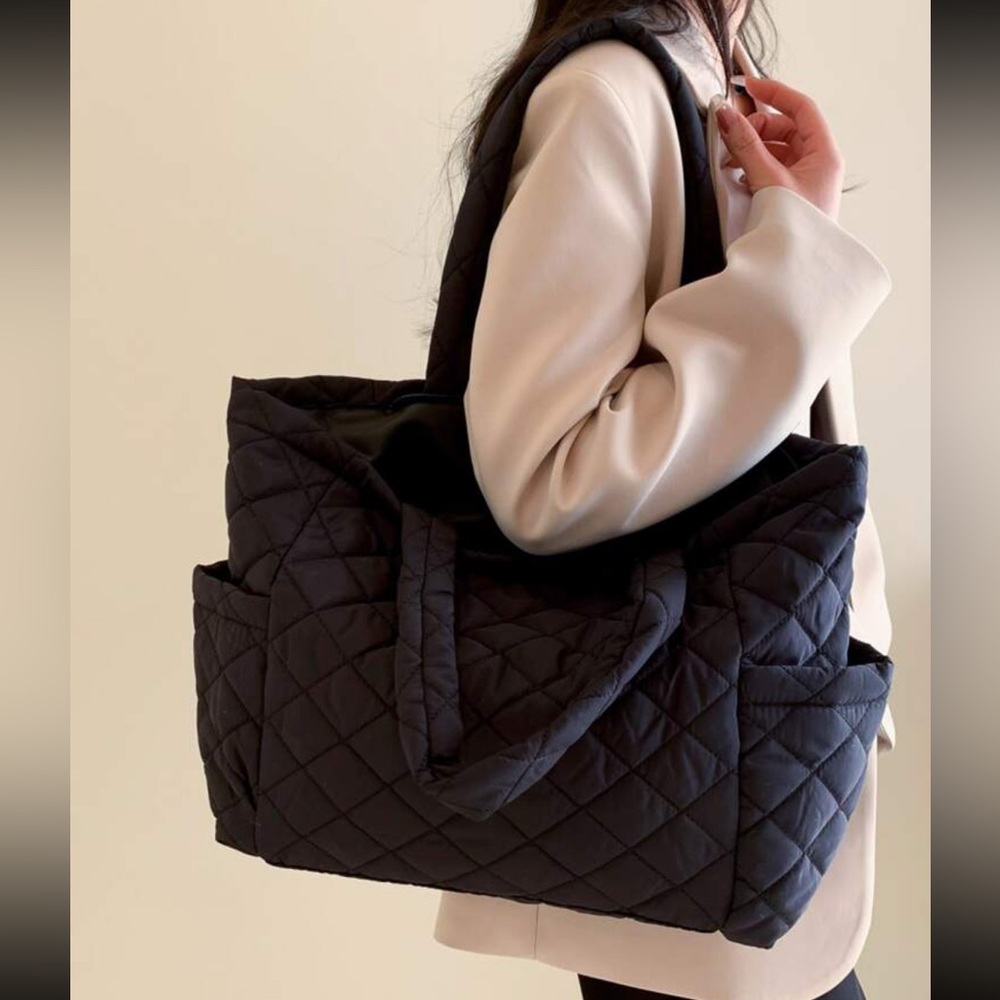 Quilted Tote Bag Gym bag Purse Black Puffy Puffer